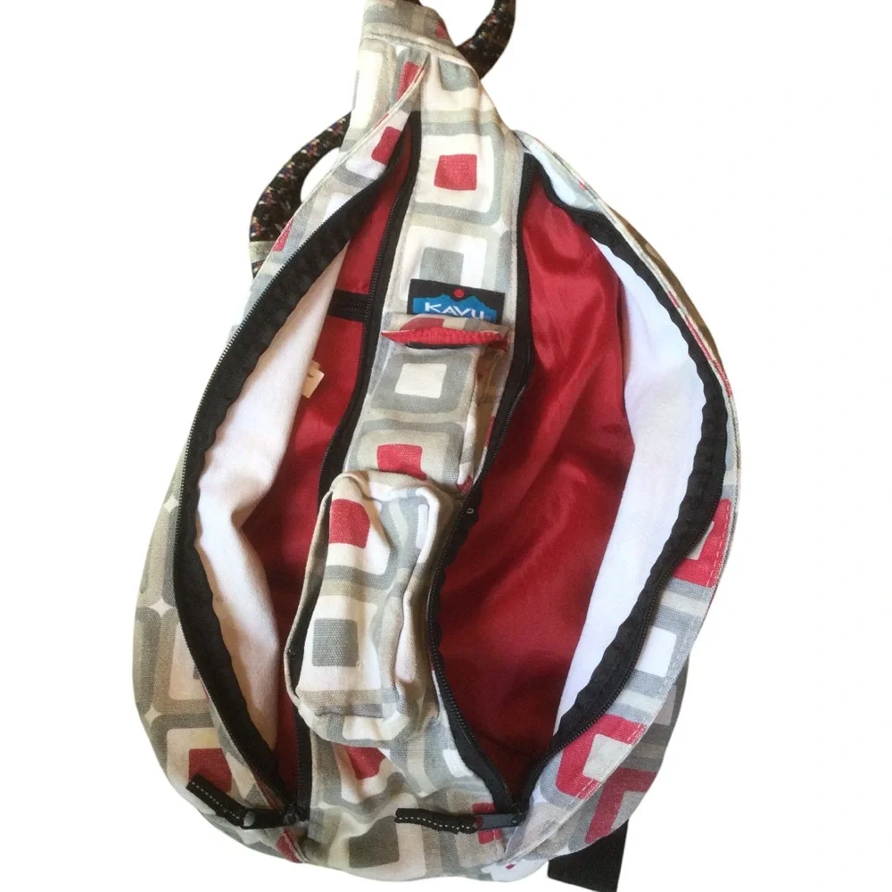 KAVU Crossbody Sling Bag - Multicolor Geometric Design - Picture 7 of 10